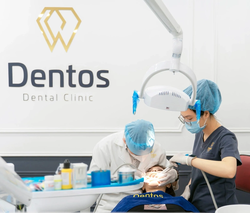 Giải đáp: Quy trình lấy tủy bọc răng sứ có bắt buộc không? 