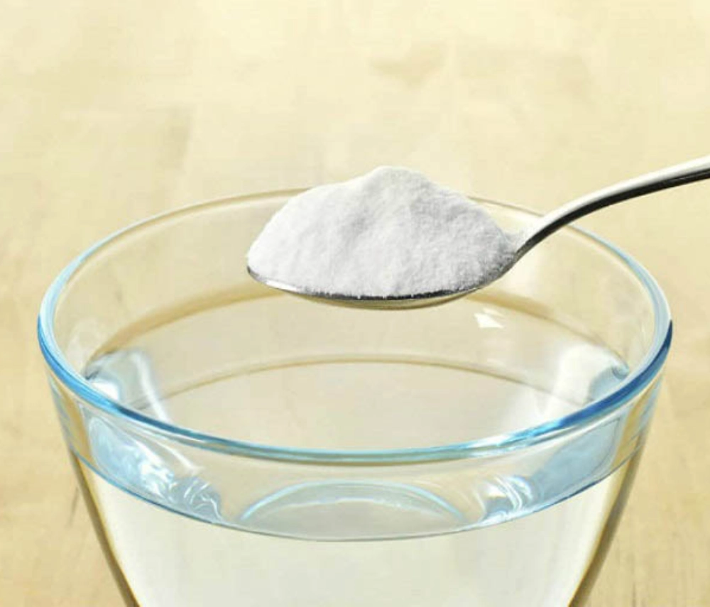 Súc nước muối sau khi bọc răng sứ: Nên hay không?